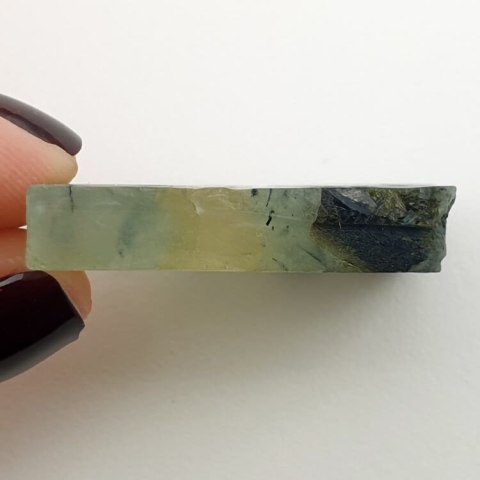 Prehnite cut raw 28x25 mm No. 56 Prehnite cut raw 28x25 mm No. 56