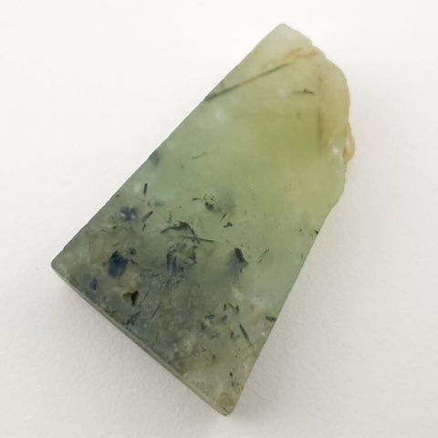 Prehnite cut raw 31x20 mm No. 45 Prehnite cut raw 31x20 mm No. 45