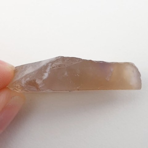 Cut amethrin raw 31x22 mm No. 13 Cut amethrin raw 31x22 mm No. 13