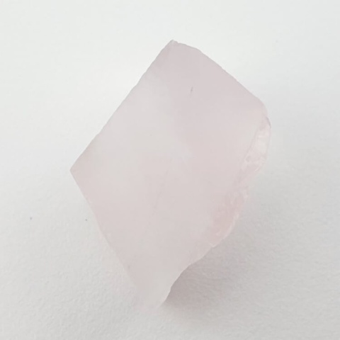 Rose quartz cut raw 19x15 mm No 100 Rose quartz cut raw 19x15 mm No 100