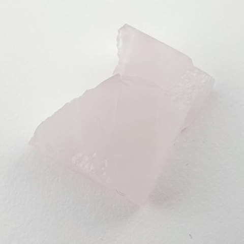 Rose quartz cut raw 19x17 mm no 44 Rose quartz cut raw 19x17 mm no 44