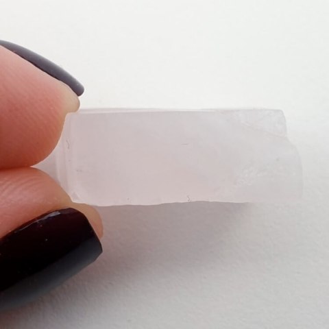 Rose quartz cut raw 19x17 mm no 44 Rose quartz cut raw 19x17 mm no 44