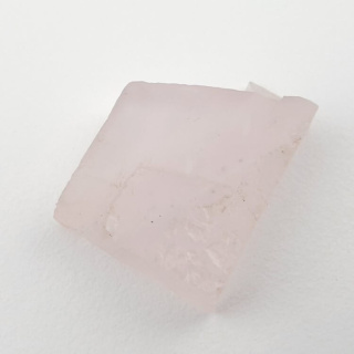Kwarc różowy cięty surowy 22x18 mm nr 39