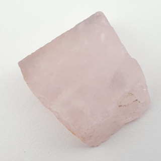 Rose quartz cut raw 23x22 mm No 48