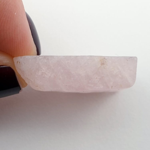 Pink quartz cut raw 25x25 mm No 11 Pink quartz cut raw 25x25 mm No 11