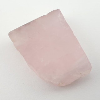 Rose quartz cut raw 26x21 mm No 14