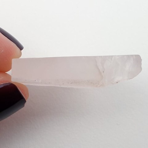 Rose quartz cut raw 27x19 mm No. 33 Rose quartz cut raw 27x19 mm No. 33