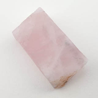 Pink quartz cut raw 29x16 mm No 43