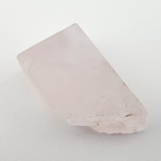 Cut pink quartz raw 29x16 mm No 90