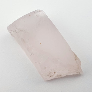 Pink quartz cut raw 30x15 mm No 26