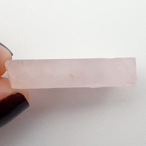 Rose quartz cut raw 30x18 mm No. 29 Rose quartz cut raw 30x18 mm No. 29