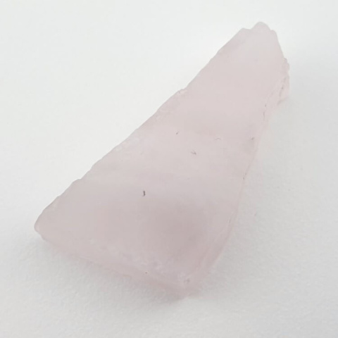 Pink quartz cut raw 31x18 mm No. 31 Pink quartz cut raw 31x18 mm No. 31