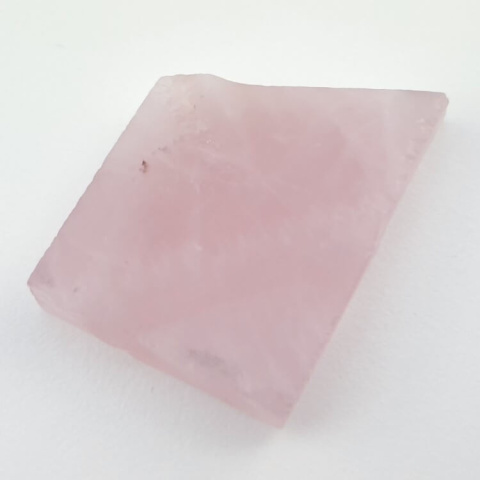 Pink quartz cut raw 32x24 mm No. 36 Pink quartz cut raw 32x24 mm No. 36