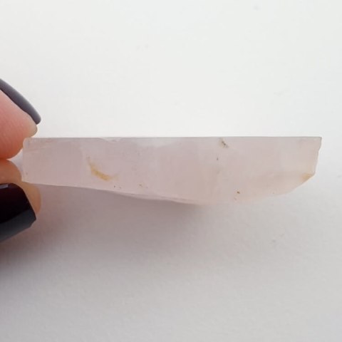 Pink quartz cut raw 36x18 mm No 35 Pink quartz cut raw 36x18 mm No 35