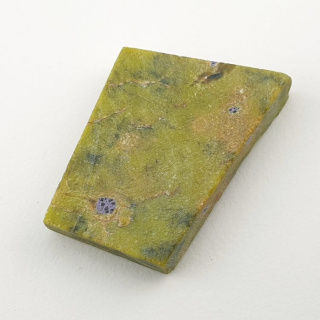 Atlantisite cut raw 30x21 mm No 19