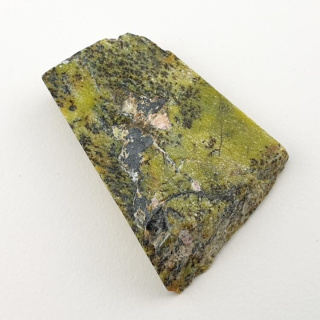 Atlantisite cut raw 32x23 mm No 42