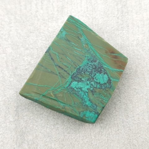Chryzokola cięta surowa 24x19 mm nr 45 Chryzokola cięta surowa 24x19 mm nr 45