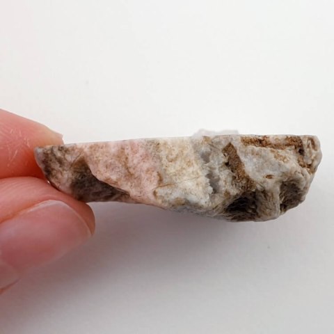 Raw cut rhodochrosite 34x26 mm No. 91 Raw cut rhodochrosite 34x26 mm No. 91