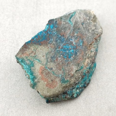 Chryzokola z azurytem cięta surowa 35x25 mm nr 58 Chryzokola z azurytem cięta surowa 35x25 mm nr 58