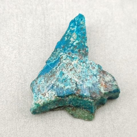 Chrysocolla with azurite cut raw 37x26 mm no 32 Chrysocolla with azurite cut raw 37x26 mm no 32