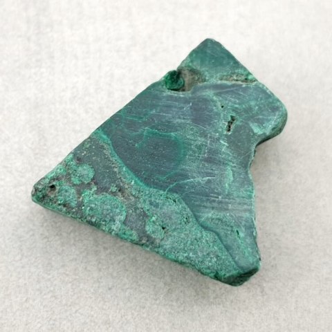 Malachit cięty surowy 24x22 mm nr 87 Malachit cięty surowy 24x22 mm nr 87