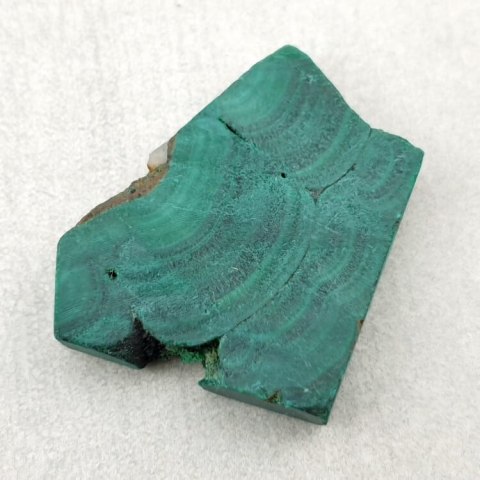 Malachit cięty surowy 31x26 mm nr 19 Malachit cięty surowy 31x26 mm nr 19
