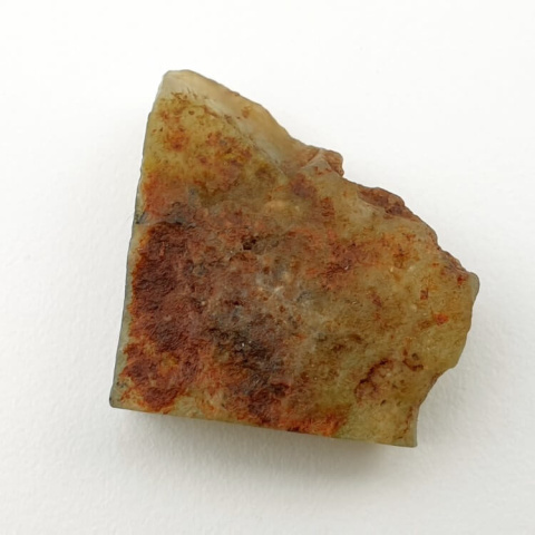Chryzopraz cięty surowy 23x24 mm nr 33 Chryzopraz cięty surowy 23x24 mm nr 33