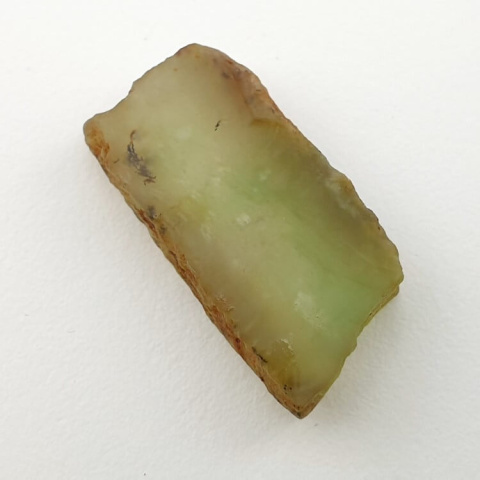 Chryzopraz cięty surowy 27x13 mm nr 31 Chryzopraz cięty surowy 27x13 mm nr 31