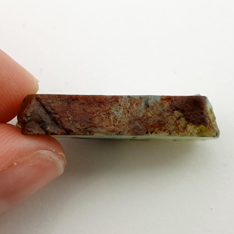 Chryzopraz cięty surowy 30x17 mm nr 45 Chryzopraz cięty surowy 30x17 mm nr 45