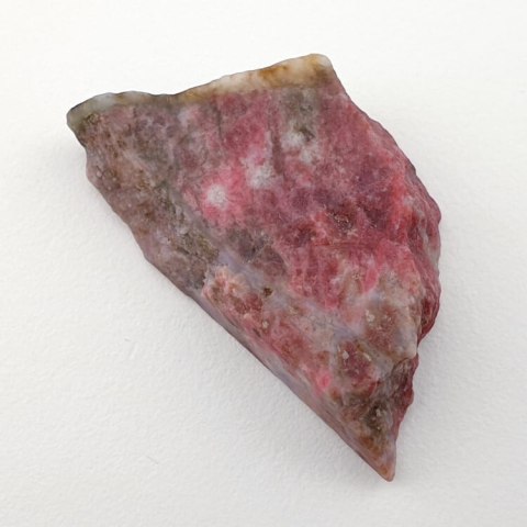 Thulite cut raw 30x18 mm No 34 Thulite cut raw 30x18 mm No 34