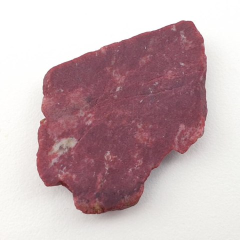 Thulite cut raw 33x24 mm No 18 Thulite cut raw 33x24 mm No 18