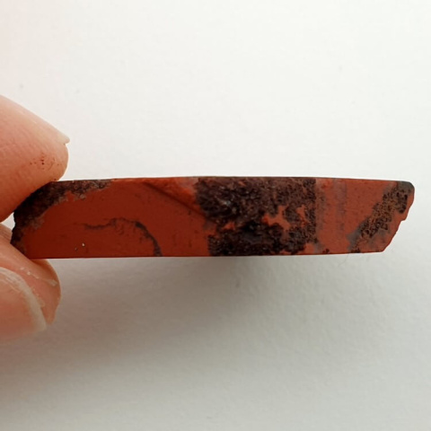 Red jasper cut raw 25x20 mm No 60 Red jasper cut raw 25x20 mm No 60