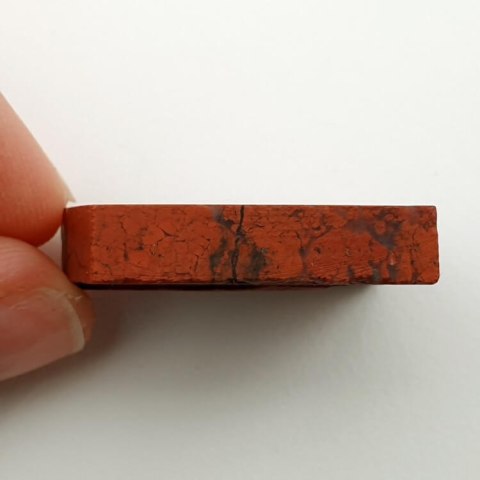 Jaspis czerwony cięty surowy 26x21 mm nr 47 Jaspis czerwony cięty surowy 26x21 mm nr 47