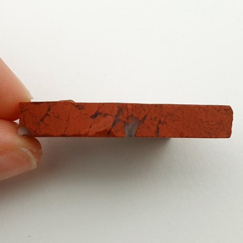 Red jasper cut raw 30x23 mm No 12