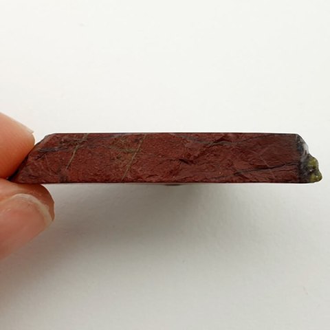 Red jasper cut raw 31x27 mm No 14 Red jasper cut raw 31x27 mm No 14