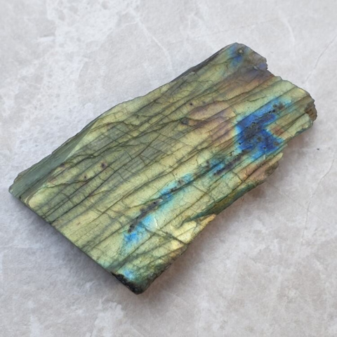 Labradorite cut raw 55x37 mm no 84 Labradorite cut raw 55x37 mm no 84