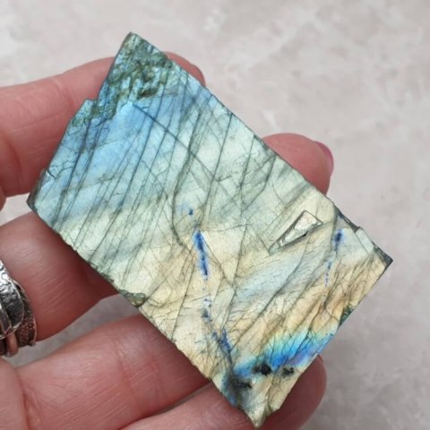 Labradorite cut raw 59x34 mm no 34 Labradorite cut raw 59x34 mm no 34