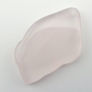 Pink quartz slice with hole 50x34 mm no 3