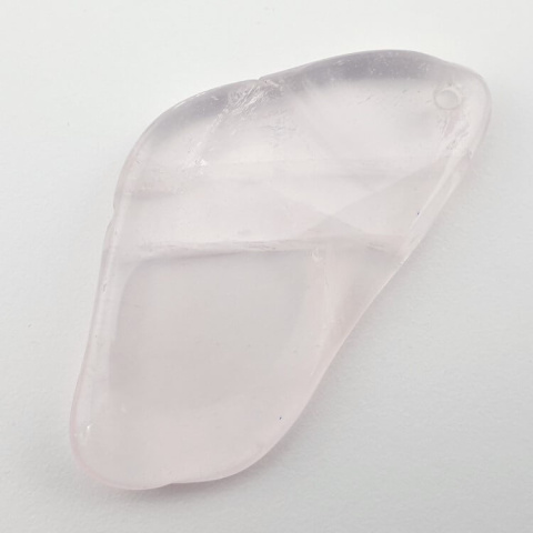 Pink quartz slice with hole 59x31 mm no 2 Pink quartz slice with hole 59x31 mm no 2