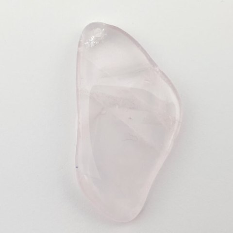 Pink quartz slice with hole 59x31 mm no 2 Pink quartz slice with hole 59x31 mm no 2