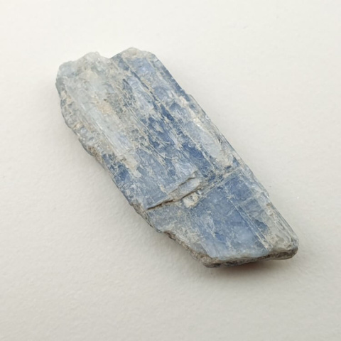 Kyanite raw 25x10 mm No 232 Kyanite raw 25x10 mm No 232