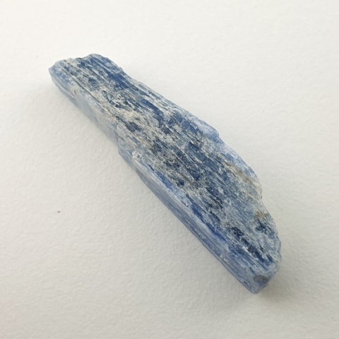 Kyanit surowy 27x9 mm nr 265 Kyanit surowy 27x9 mm nr 265