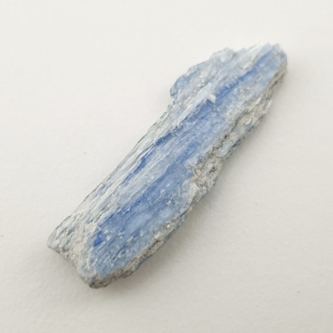 Kyanite raw 28x8 mm No 264 Kyanite raw 28x8 mm No 264