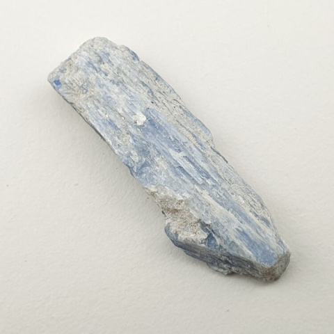 Kyanite raw 28x8 mm No 264 Kyanite raw 28x8 mm No 264