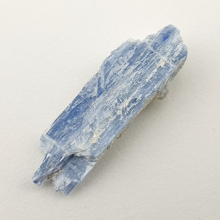 Kyanite raw 29x10 mm No 224