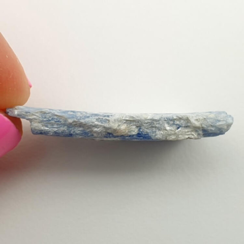 Kyanite raw 29x13 mm No 178 Kyanite raw 29x13 mm No 178