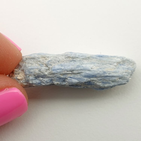 Kyanite raw 30x9 mm No 219 Kyanite raw 30x9 mm No 219