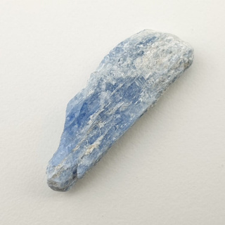 Kyanite raw 31x11 mm no 172