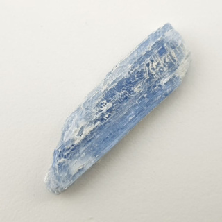Kyanite raw 32x9 mm No. 159