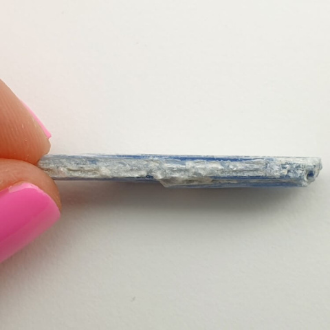 Kyanite raw 32x9 mm No. 159 Kyanite raw 32x9 mm No. 159
